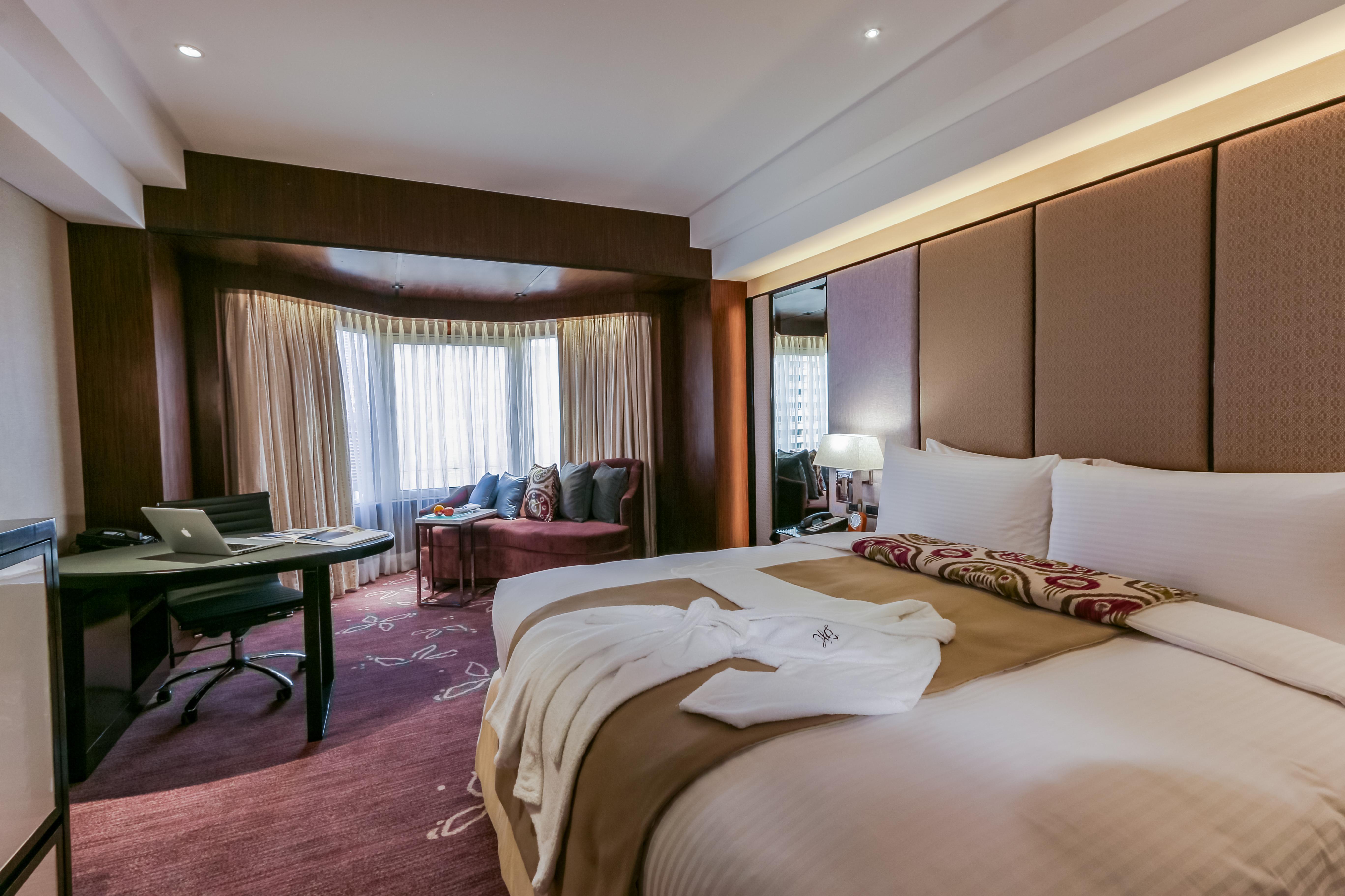 Diamond Hotel Philippines Manila Eksteriør billede